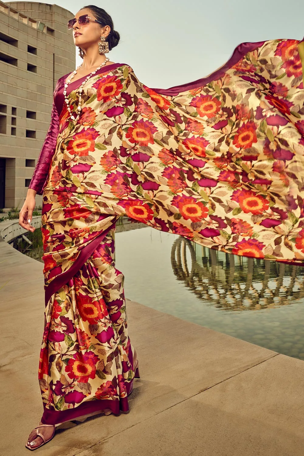 Beautiful Magenta and Cream Satin Crepe Saree With Digital Print Beautiful Magenta and Cream Satin Crepe Saree With Digital Print