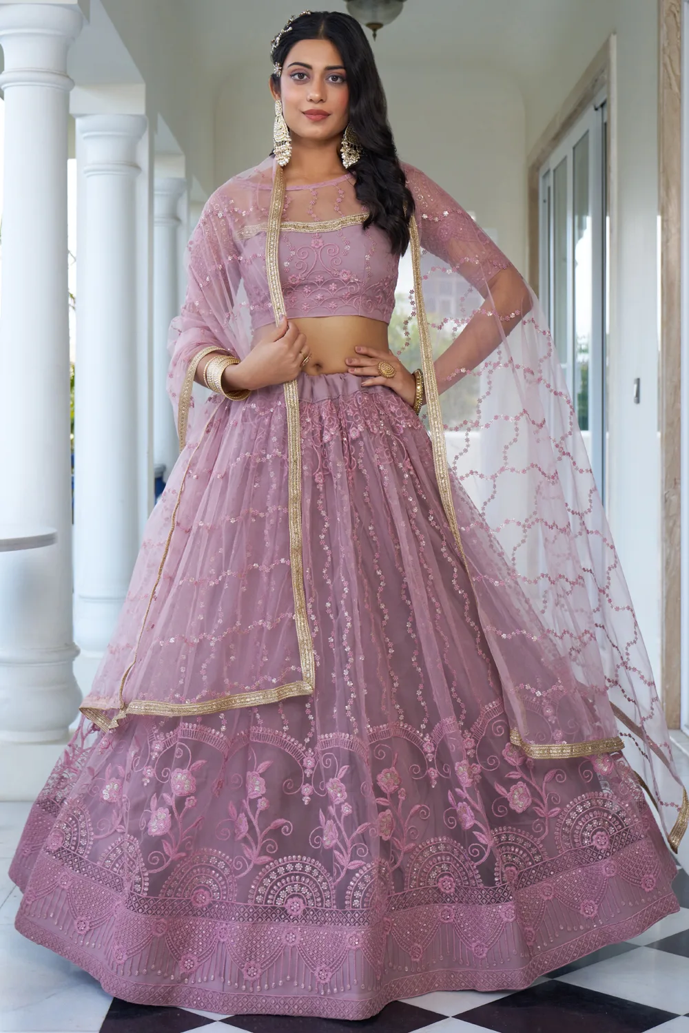 Romantic Dusty Pink Bridal Lehenga Set: Whispering Elegance with Embroidery Romantic Dusty Pink Bridal Lehenga Set: Whispering Elegance with Embroidery