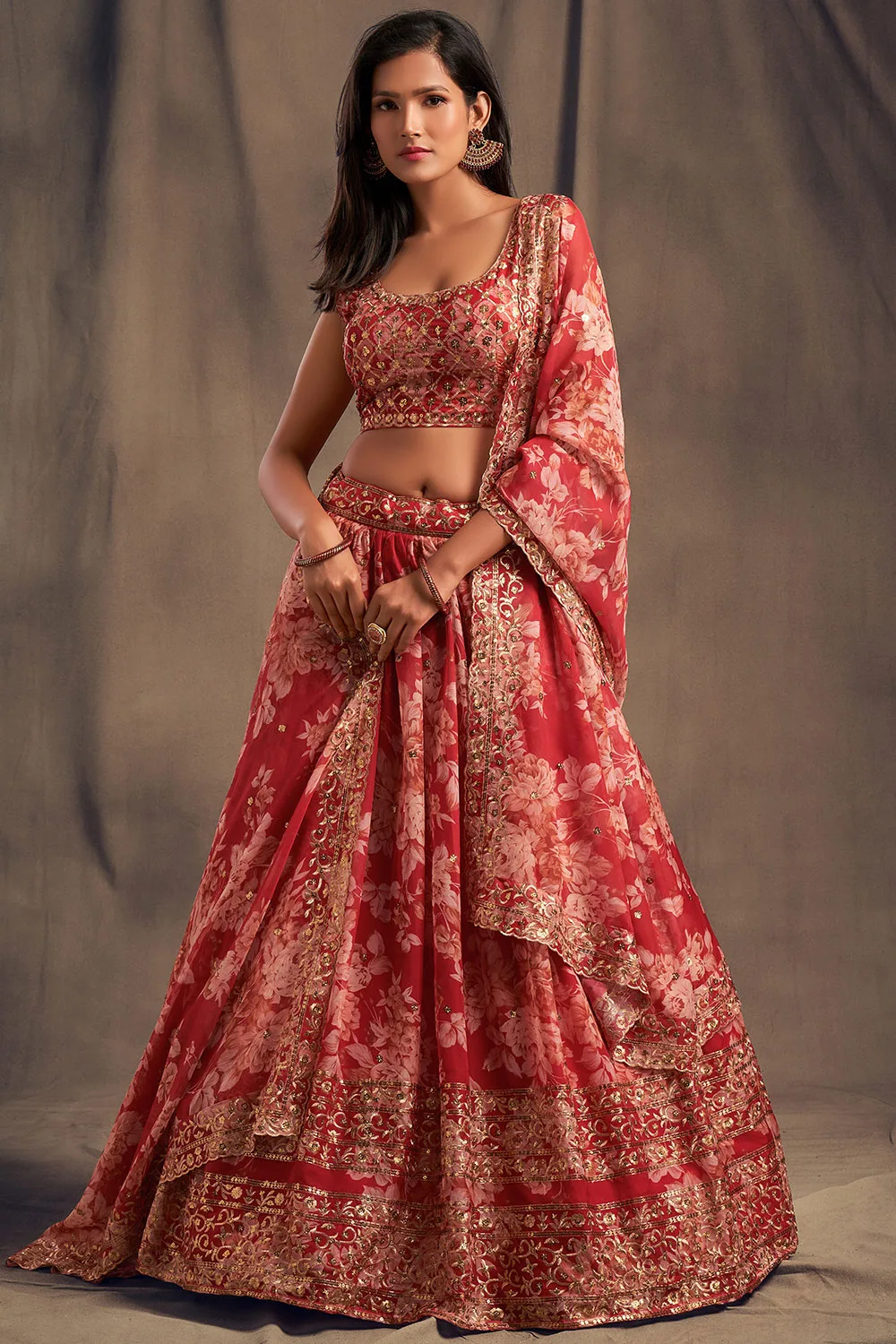 Exquisite Deep Pink Floral Organza Lehenga Choli Set with Sequins Zari Embroidery Exquisite Deep Pink Floral Organza Lehenga Choli Set with Sequins Zari Embroidery