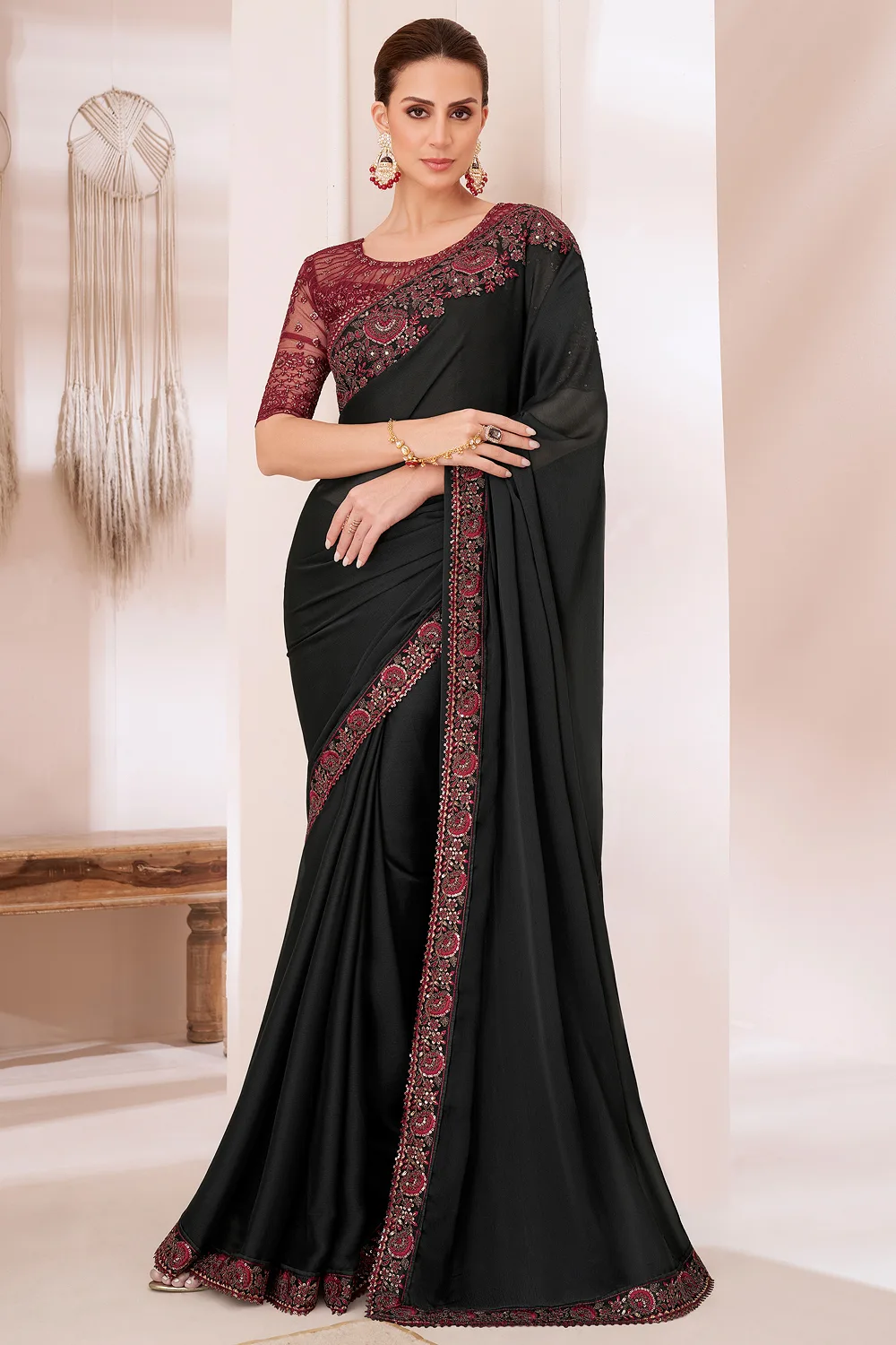 Stunning Black Silk Chiffon Saree with Banglori Silk Blouse – Ideal for Evening Elegance Stunning Black Silk Chiffon Saree with Banglori Silk Blouse – Ideal for Evening Elegance