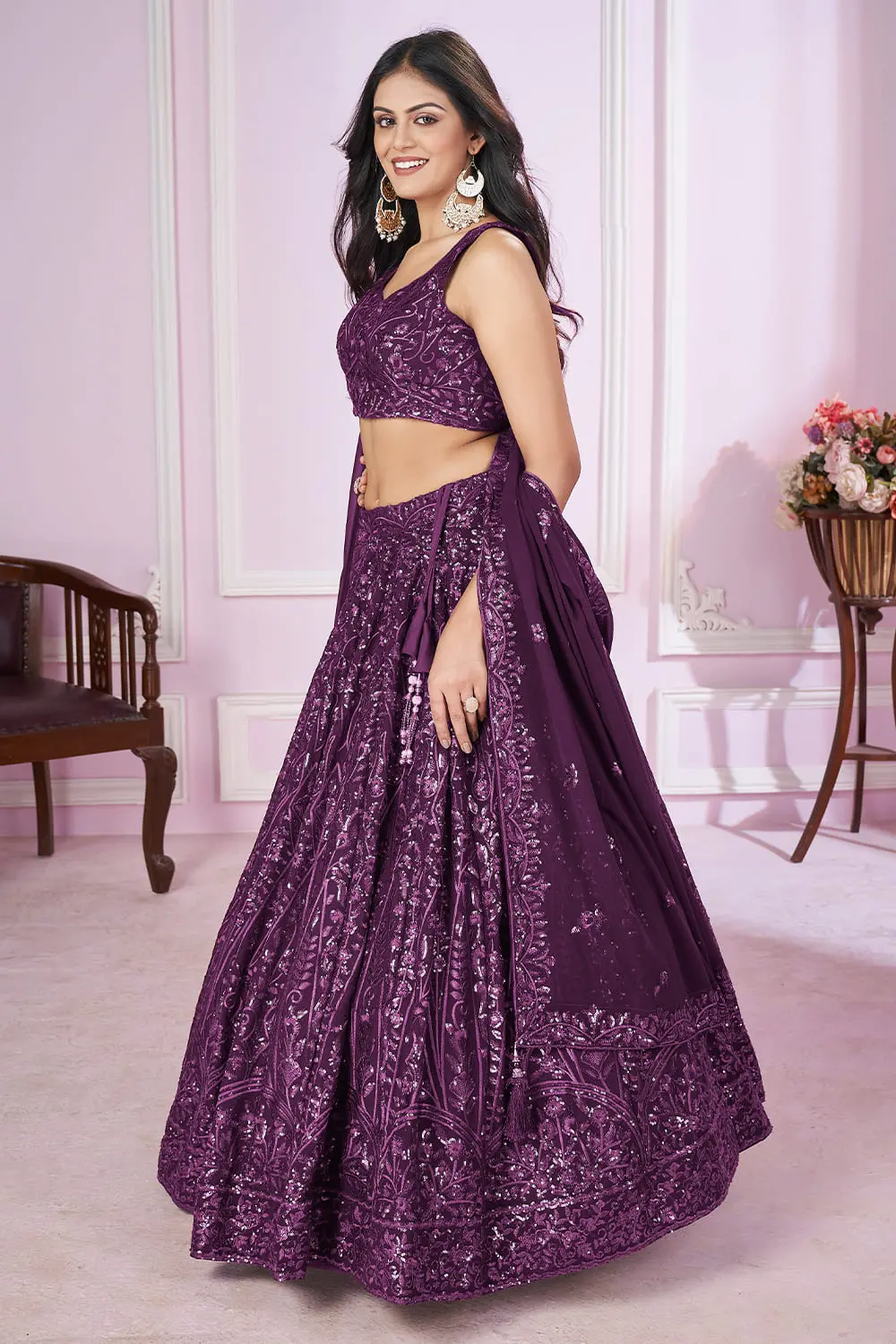 Dupatta close up featuring zari border and thread work on pure georgette fabric