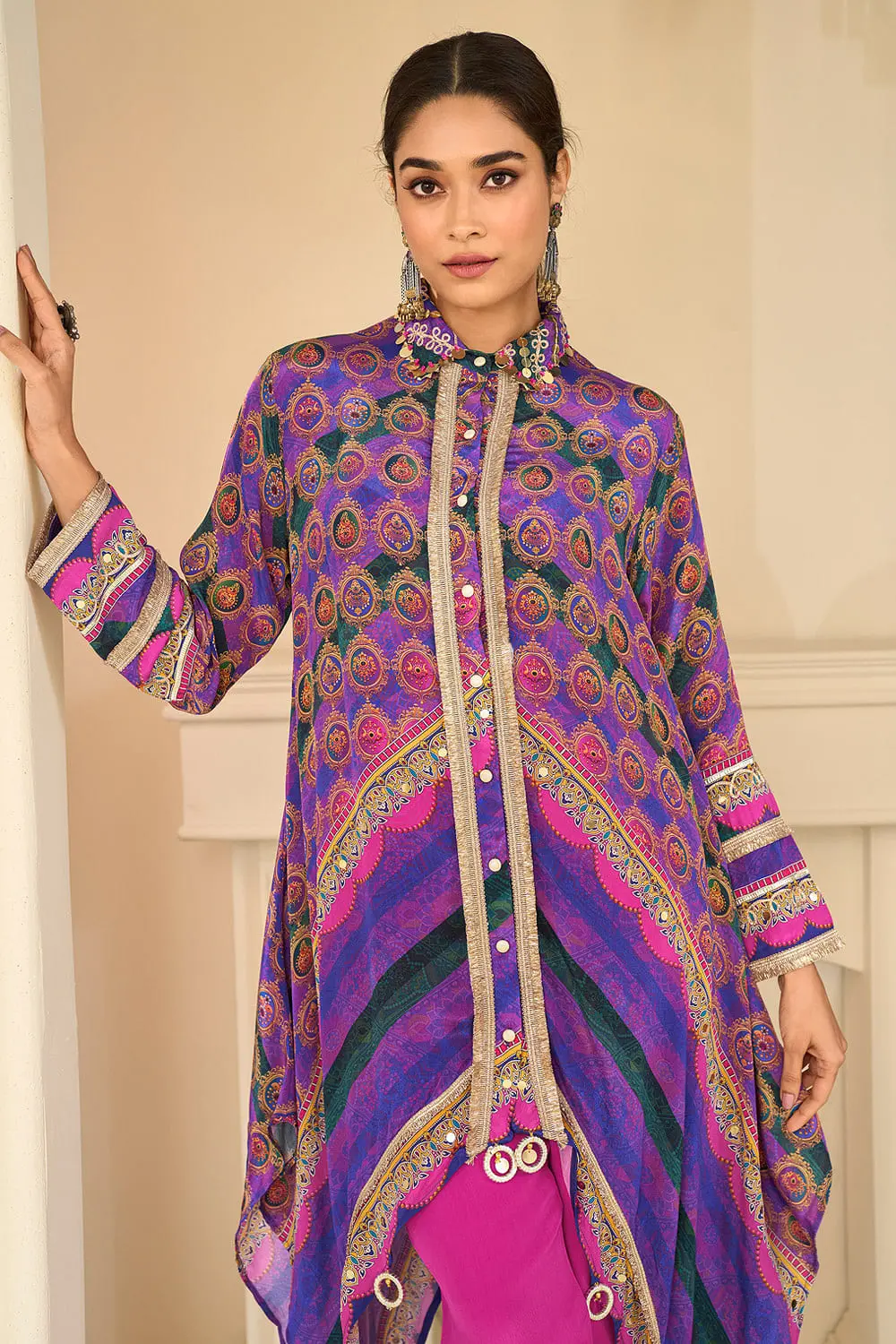 Close up of hand aari work and gota detailing on purple crepe silk kaftan top